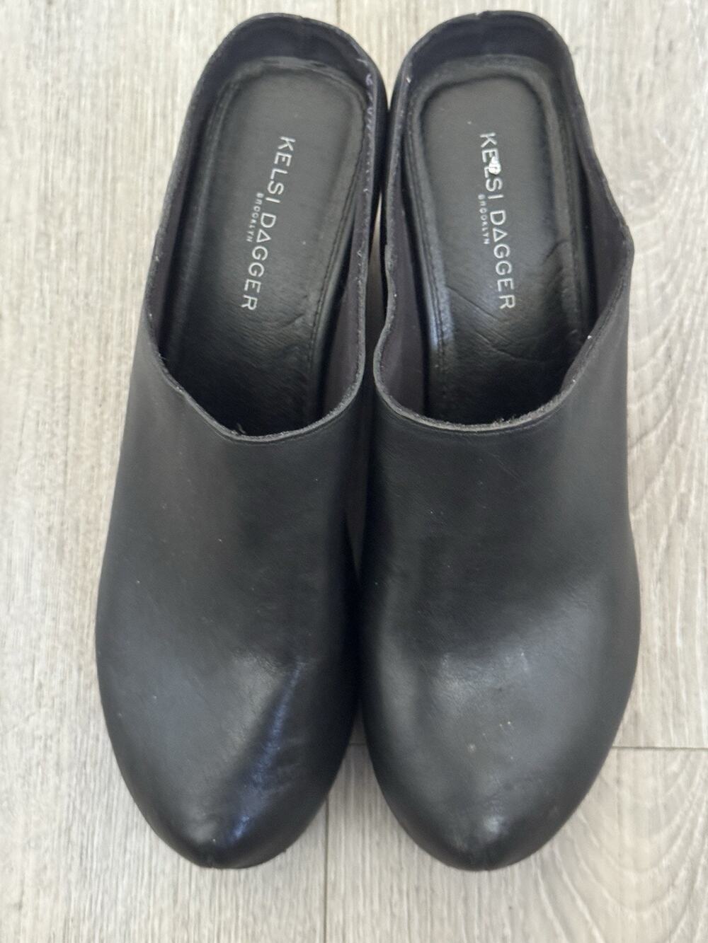 Kelsi Dagger Black Leather Heeled Clog Mules size 8.5